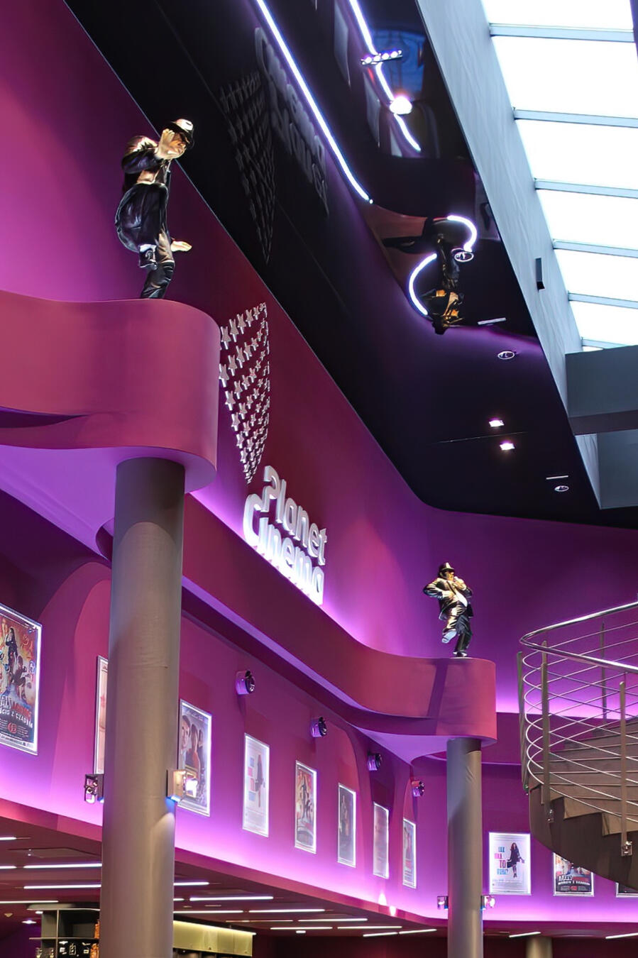 14 MULTIPLEX GALERIA 'NIVA' 4 EKRANY - 3 000 PU PLANET CINEMA - Oświęcim