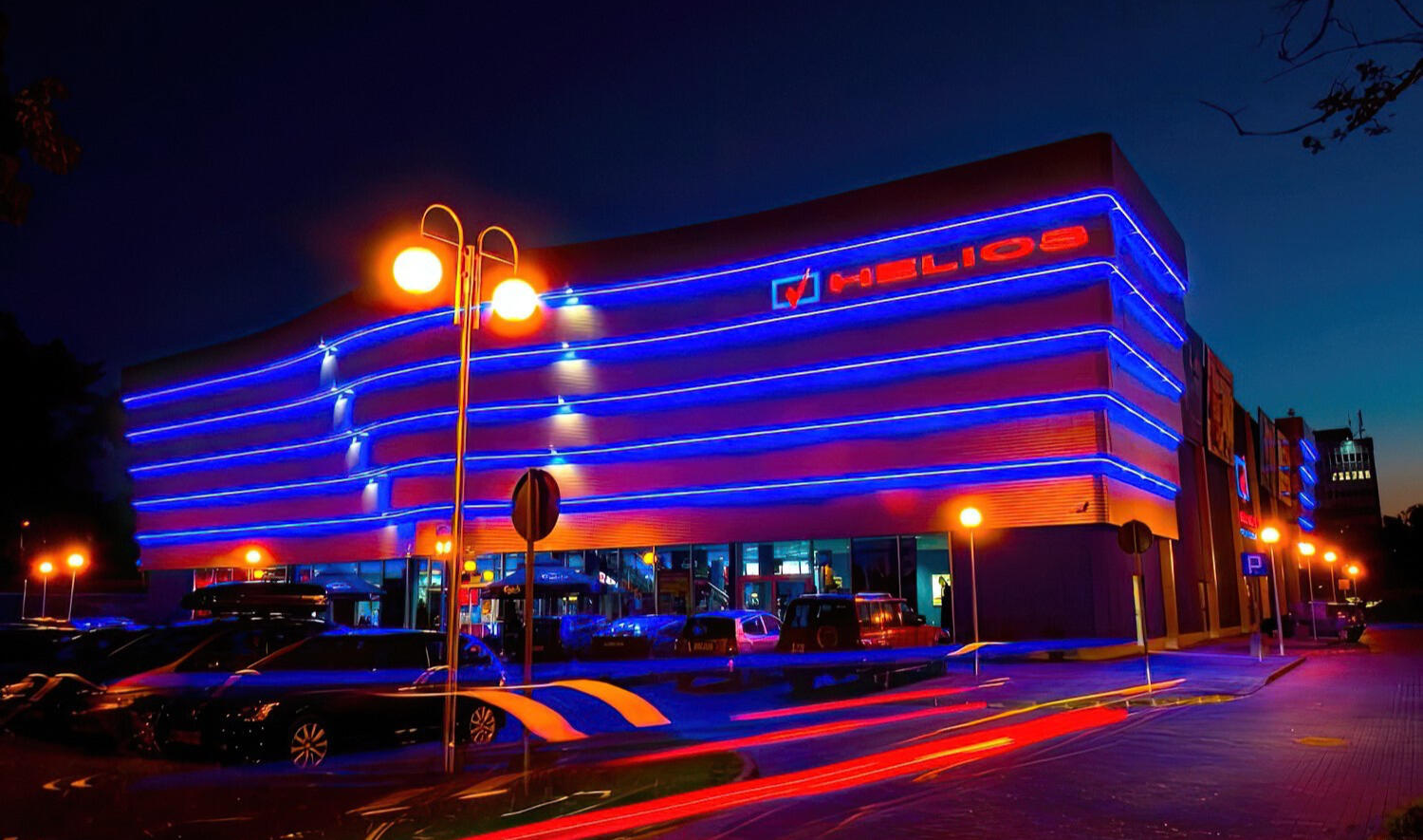 19 MULTIPLEKS HELIOS 4 EKRANY - 4 600 PU HELIOS S.A. - Radom